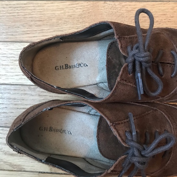 G.H. Bass & Co. Oxford Suede Shoes - Picture 2 of 4